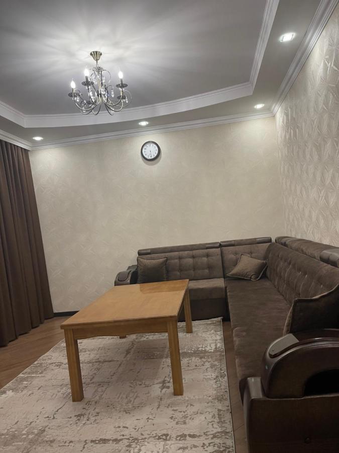Hotel Роща 7 Bischkek Exterior foto